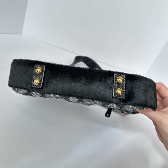 Louis Vuitton Limited Edition Monogram Quilted Black Denim Musette - Picture 3 of 12